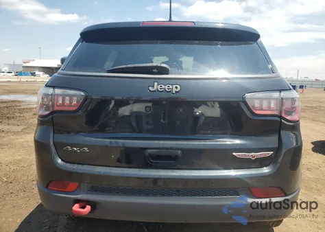 2017 Jeep Compass Trailhawk z USA, uszkodzony, nr VIN 3C4NJDDB4HT636215